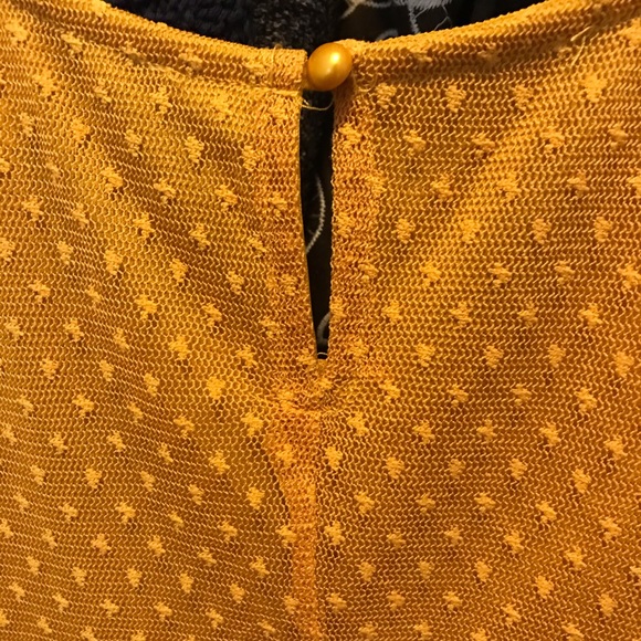 Blue Rain Lace Dress - Picture 4 of 5